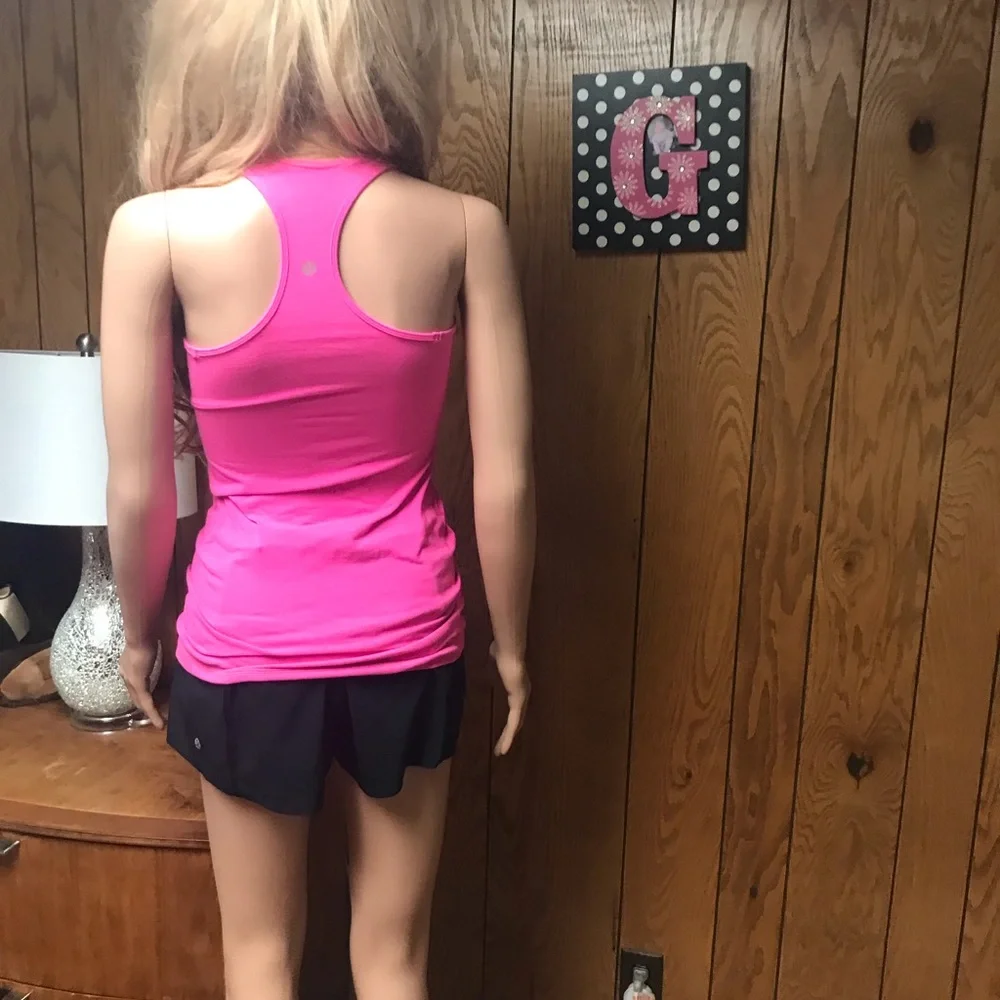 Lululemon Racerback Tank Top-Pink-Size None measurements In the Photos - Picture 4 of 12
